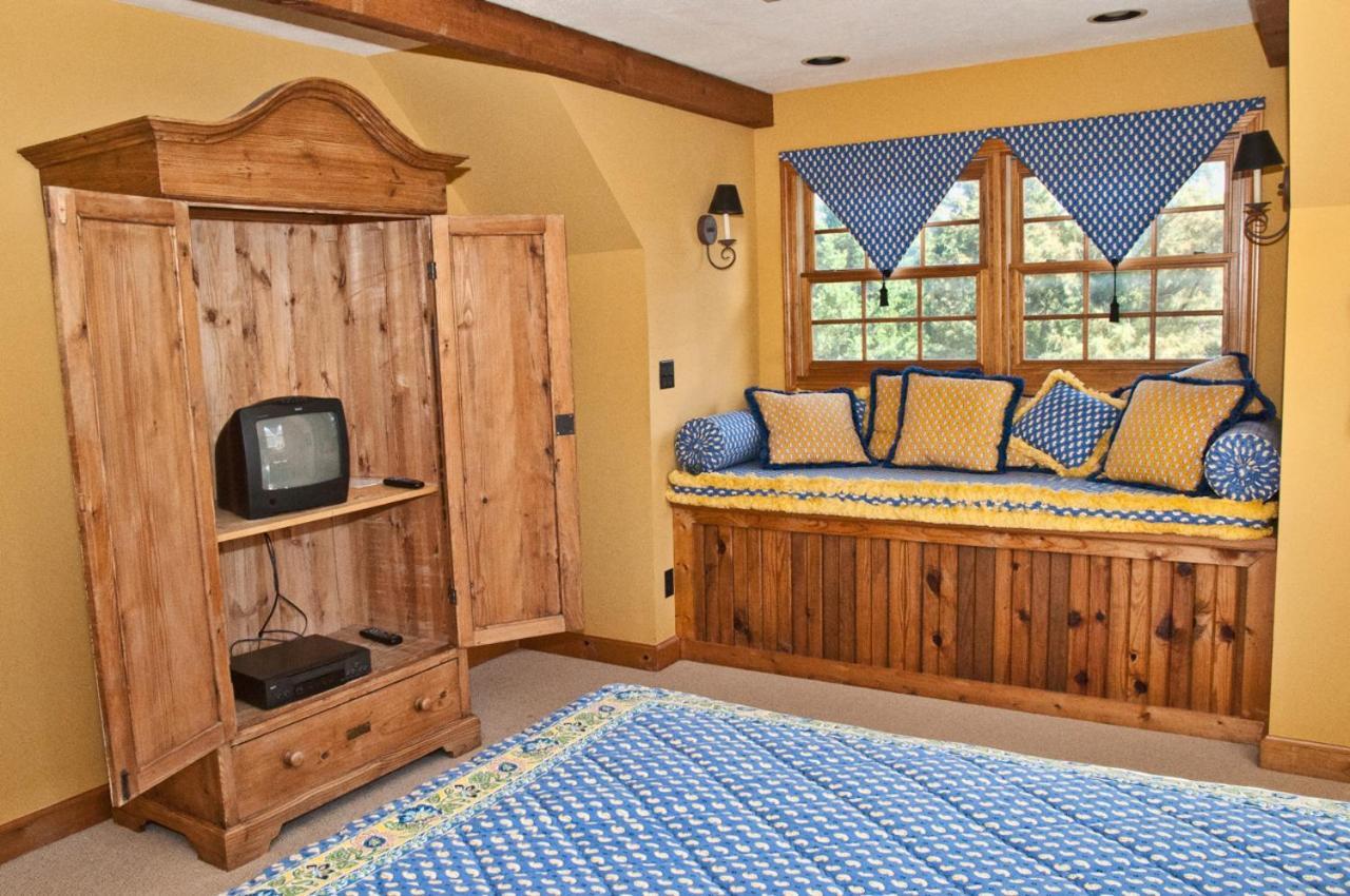 The Lodge At Old Kinderhook Camdenton Exterior foto
